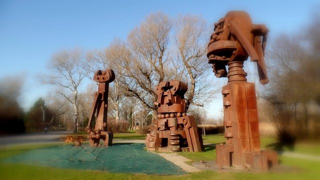 Die Technik als Apokalypse im Donaupark.