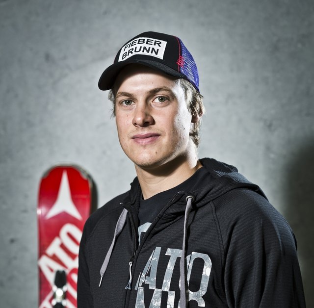 Manuel Feller carvte zum 6. Platz im Adelbodener Slalom-Klassiker.