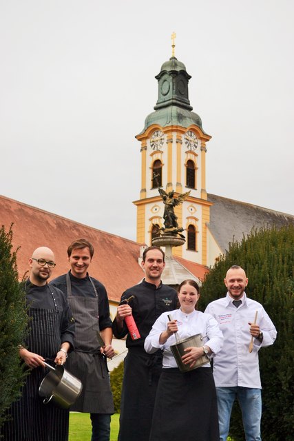 Dominik Greineder, Florian Schlöglmann, Peter Reitmayr, Petra Eder und Gerhard Janscha. | Foto: Tourismusverband s'Innviertel