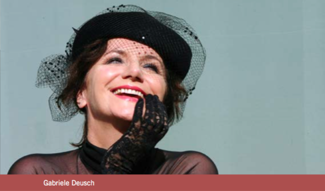Schauspielerin Gabriele Deutsch präsentiert mit Pianist David Wagner eine schräge Geschichte, in der nichts ist, wie es scheint.