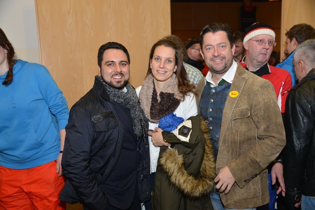 Moderator Bernd Pratter mit dem sizilianischen Tenor Paolo Scariano und dessen Frau Viktoria. Fotos: Pfister