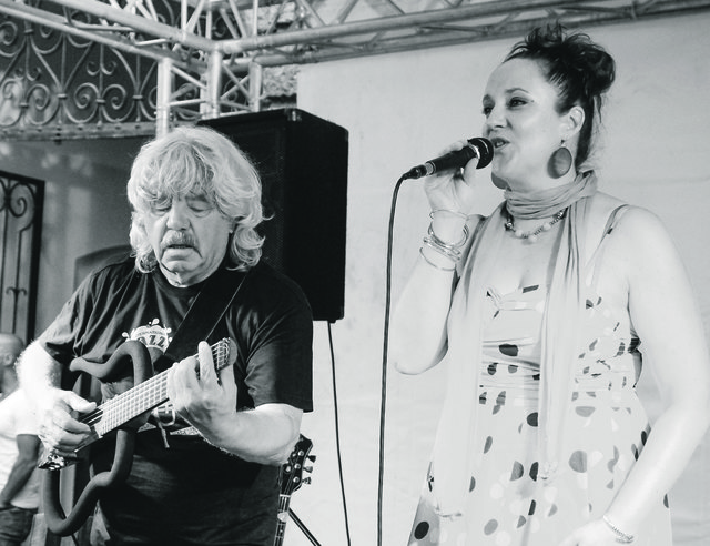 „Blues Juice“: Heli Punzenberger und Nane Frühstückl sind in Tamsweg zu sehen.