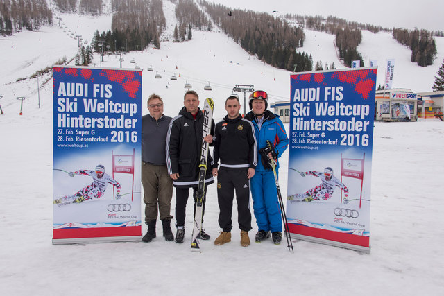 Horst Dilly, Hotelier Windischgarsten , Zoran Barisic, Trainer SK Rapid, Steffen Hofmann, Kapitän SK Rapid, Helmut Holzinger, Vorstand der Hinterstoder-Wurzeralm Bergbahnen AG (v.li.)