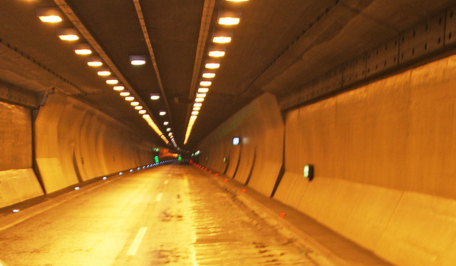 Tauerntunnel.