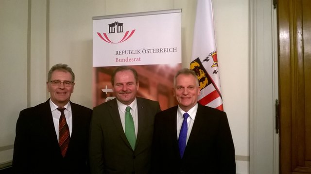 Edgar Mayer, Klubobmann der ÖVP im Bundesrat, Bundesrat Eduard Köck und Präsident des Bundesrates Gottfried Kneifel