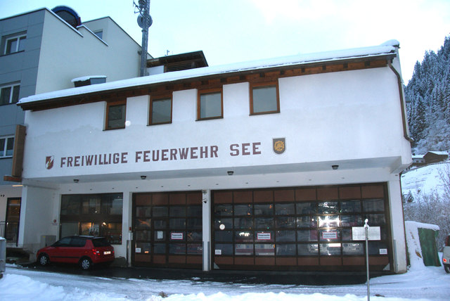 Neuer Standort geplant: Die Feuerwehr See ist derzeit im hinteren Bereich des Mehrzweckgebäudes beheimatet.