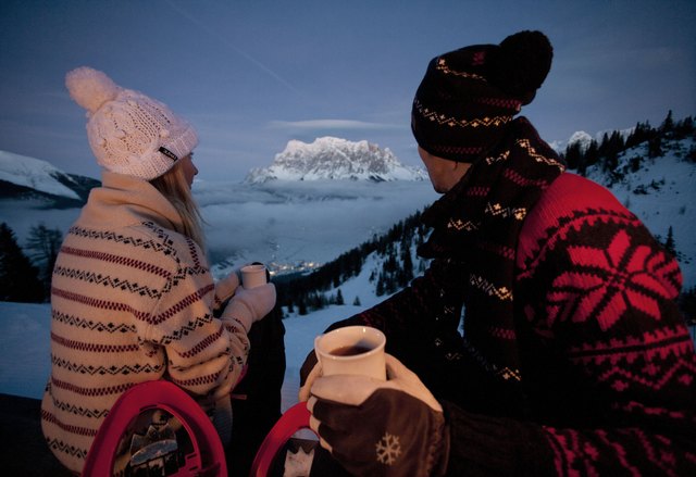 Gewusst wie: So gestärk kann man den Winter richtig genießen. Hier ein Blick vom Grubigstein hin zum Wettersteinmassiv.