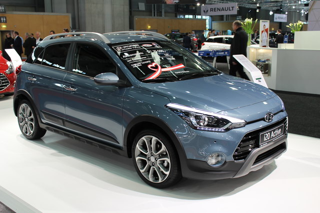Neu für den Hyundai i20 Active: der Einliter-Benziner mit 120 PS. Er weist wie die 100-PS-Version ein maximales Drehmoment von 171 Nm auf.