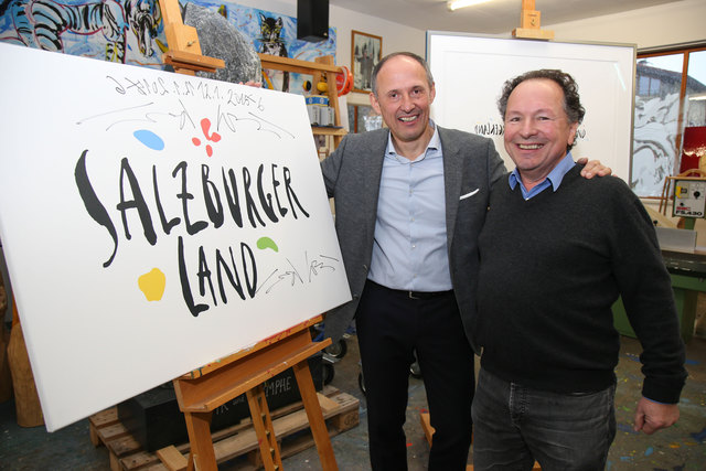 Das neue Logo soll vor allem individuell sein. Im Bild SLTG-GF Leo Bauernberger (links) und Johann Weyringer.