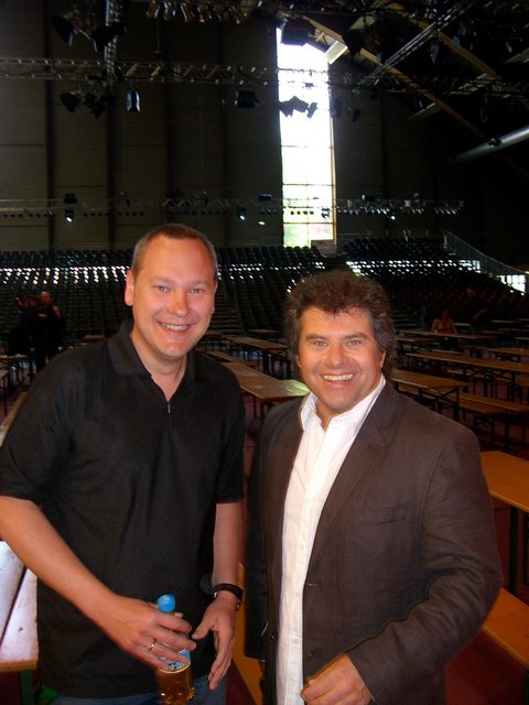 Tom Schwarzmann (l.) bei einer Probe mit Stadl-Moderator Andy Borg | Foto: privat