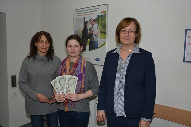 Im Einsatz für Frauen: Rosina Schmelzer-Ziringer, Esther Brossmann, Margarete Hartinger (v.l.).