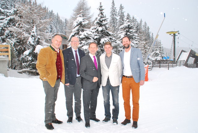 Am Katschberg: Wolfgang Hinteregger, Bürgermeister Franz Eder, Tourismuslandesrat Christian Benger, Stefan Brandlehner und Roland Pernkopf