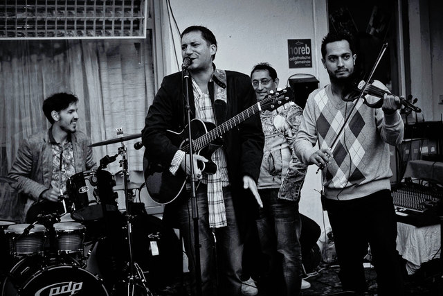 Die Balkan Fratelli Band wird live zu hören sein.