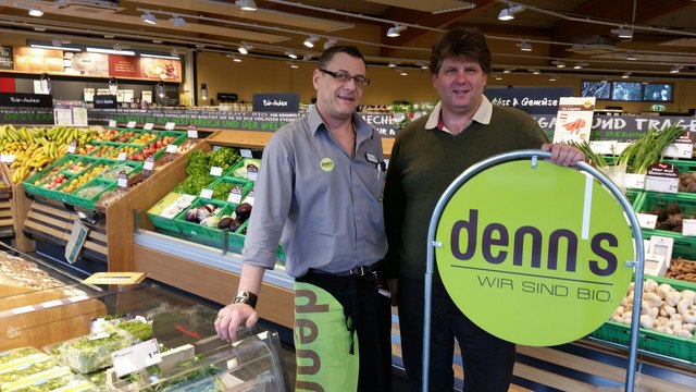 Viktor Gaugg und Ilmar Tessmann im Denn`s in Klagenfurt