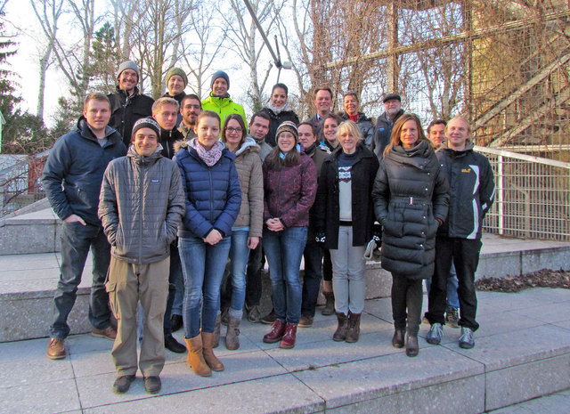 Die Lehrgangs-TeilnehmerInnen und -Organisatoren.