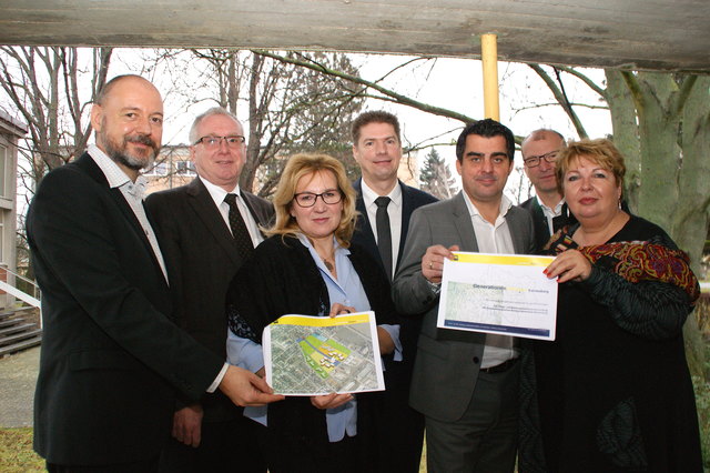 Land und Gemeinde stellten das Projekt "Generationencampus" vor.