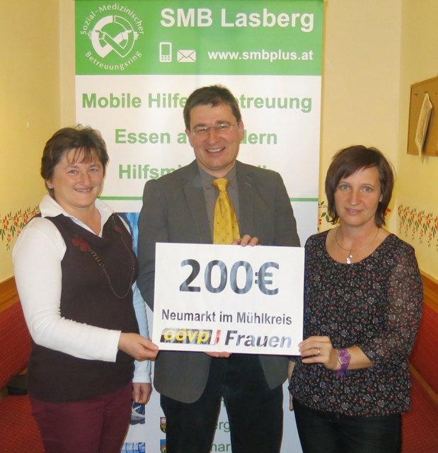 V.l.n.r. Renate Hofer, SMB Obmann Gerhard Tröbinger, Daniela Kepplinger