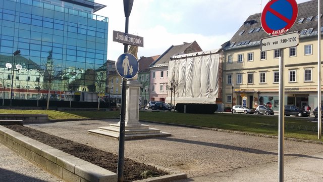 Ein "Schandfleck in der Stadt" um den sich seit Jahren niemand zu kümmern scheint?
