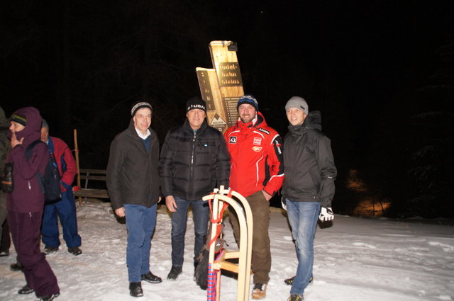 Bgm. Hermann Steixner, Sepp Rettenbacher, Christoph Hammer und Roland Volderauer freuen sich.
