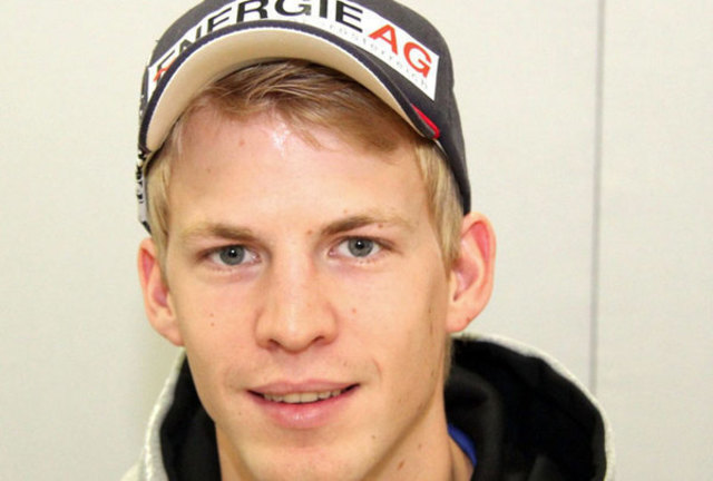 Die Nerven behielt der Kirchberg-Theninger Michael Hayböck im zweiten Durchgang mit einem Sprung auf 216 Meter.