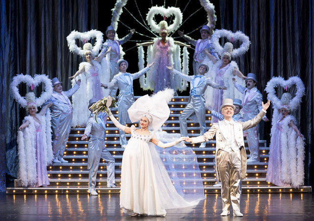 Eine wunderbare Aufführung von Funny Girl, mit Frederike Haas (Fanny Brice), Martin Fournier (Ziegfeld Tenor) und Ensemble
© Werner Kmetisch