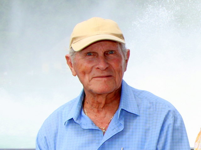 Gottfried Neuwirth ist mit seinen 90 Jahren noch immer begeisterter Fotograf.