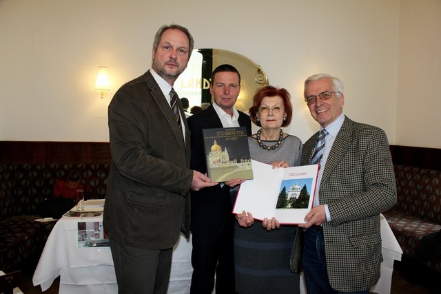 Kämpfen für das Steinhof-Areal: Christian Schuhböck, Anton Mahdalik, Carola Röhrich und Gerhard Hadinger (v.l.).