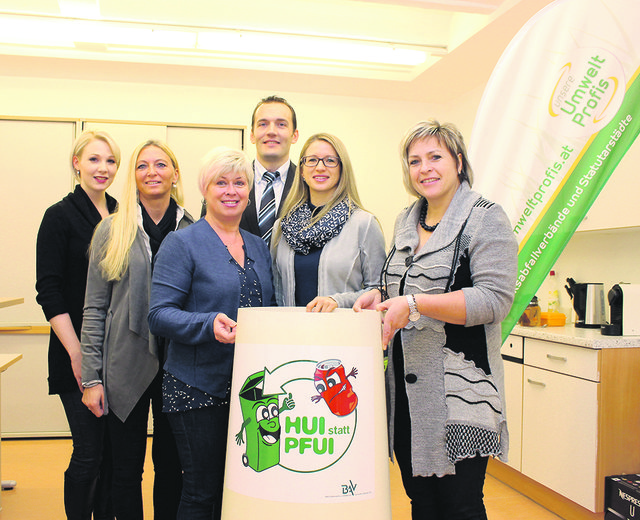 Daniela Kitzmüller, Gerlinde Pichler, Karin Mahringer, Johannes Wipplinger, Sonja Punzenberger & Daniela Durstberger (v. l.).