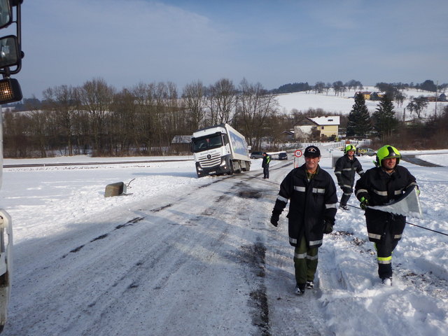 Kappl bekanntschaften. Single aktivitten haselbach. Weistrach frau sucht mann. Feistritz im rosental dating agentur. Stadt kennenlernen aus st. johann in tirol. Seewalchen am attersee frau sucht mann: Zurndorf mann