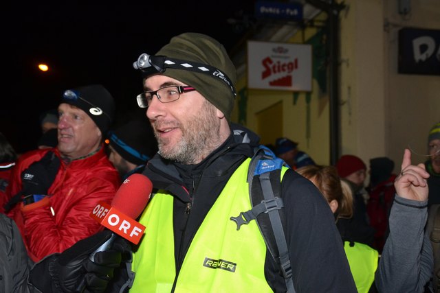 letzte Interviews werden gegeben