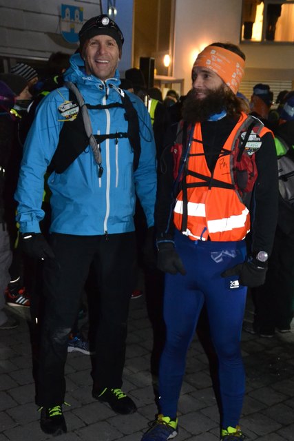 links im Bild: Stephan Sike, Organisator des 1. Zillingtaler Dirtruns, welcher im November 2015 sehr erfolgreich stattgefunden hat.