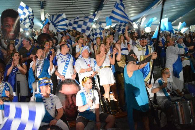 Die Gunners-Fans sorgten für Riesenstimmung in blau-weiß
