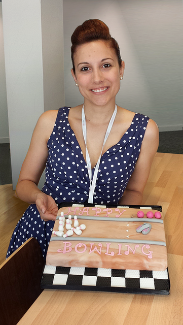 Bowlingbahn? Eisenbahn? Barbiepuppe? Julia Werner bäckt in London Kuchen auf Bestellung | Foto: Werner