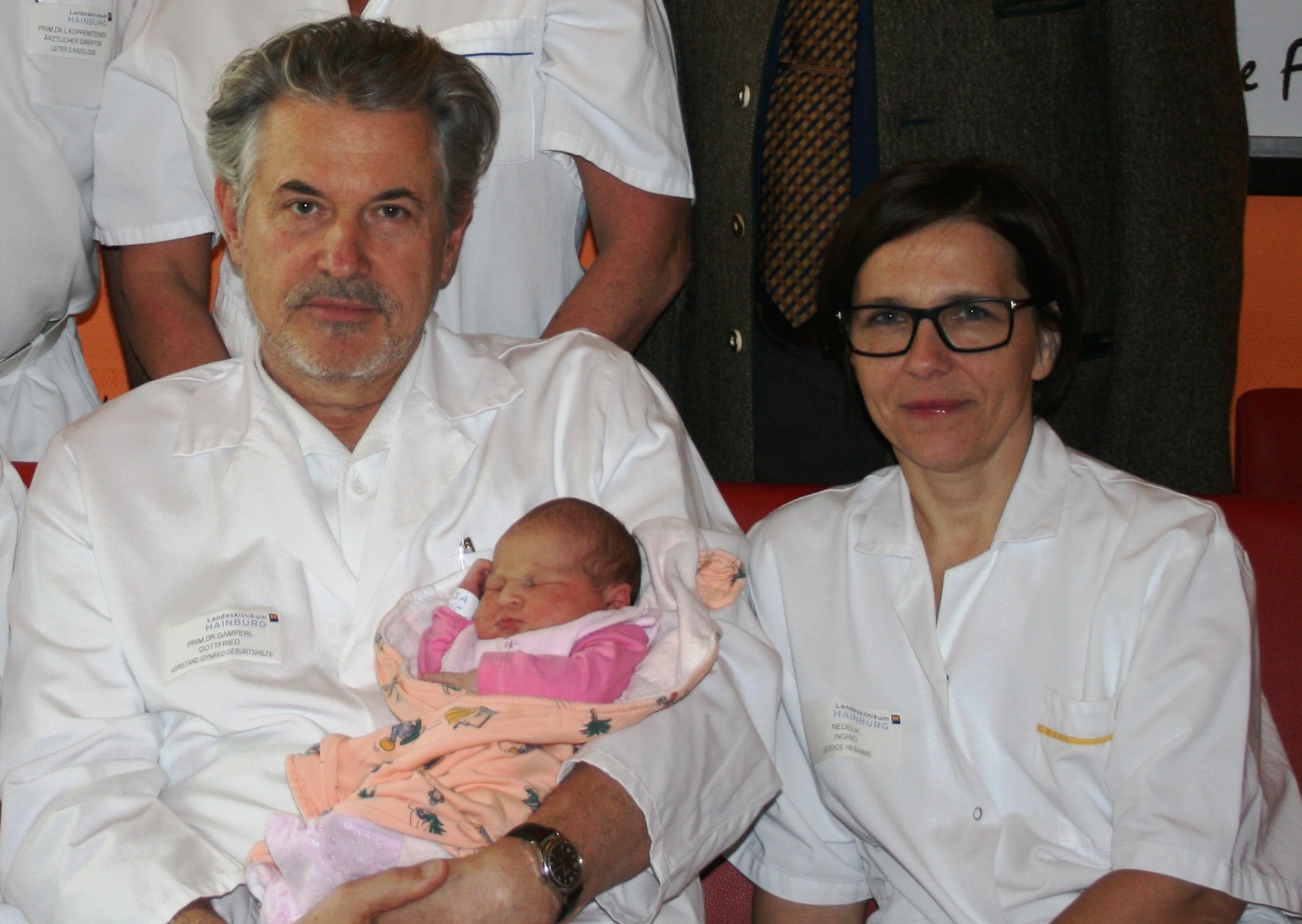 Singles bezirk bruck an der leitha