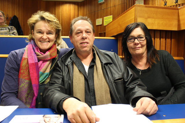 Ch. Thür, R. Rieder und A. Gelf der Hauterkrankungs-Selbsthilfegruppe hautinfo.at