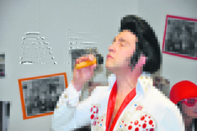 Aistersheim sucht neue und altbekannte "Supertalente" – wie Elvis.