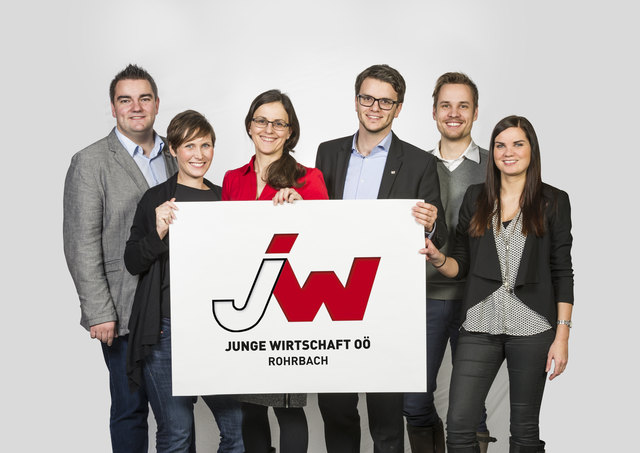 Das Aktiv-Team der Jungen WIrtschaft: Stefan Falkner, Anna Kneidinger, Jessica Hofer-Schietz, Anreas Höllinger, Andreas Eder und Sonja Saxinger (v. l.). | Foto: Foto: Andares