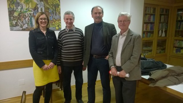 Silvia Lenz, (Leiterin der Bauverwaltung Stadtgemeinde Zell am See), Norbert Fankhauser (Obmann Pfarrkirchenrat Schüttdorf), Johannes Thurnhofer (Stadtrat Zell am See), Vortragender Hartmut Graßl