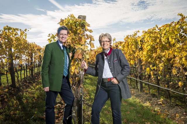 Christoph Madl, GF der Niederösterreich-Werbung und Landesrätin Petra Bohuslav freuen sich über ein Rekordjahr im Tourismus in Niederösterreich. | Foto: www.pov.at