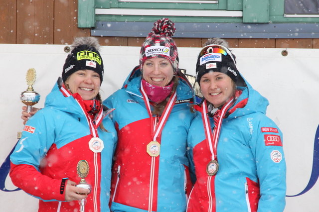 Von links: Nathalie Schwarz, Teresa Stadlober und Lisa Unterweger | Foto: Christian Schwentner