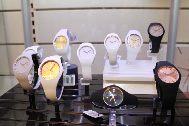 "Ice Glam" von Ice Watch: Nicht mehr so dick, mit angenehmem und weichem Band.