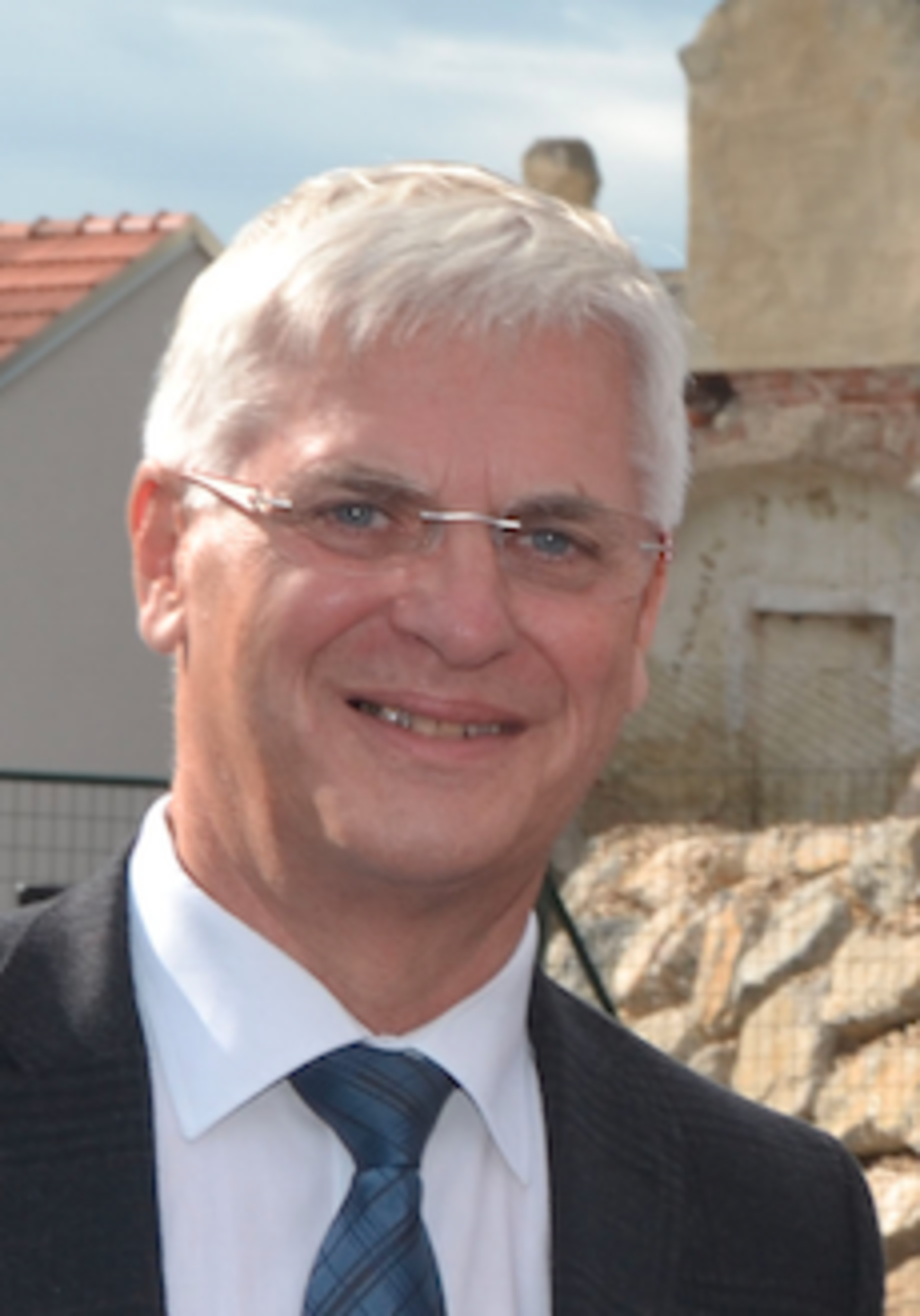 Mistelbach single aktivitten, Partnersuche dresden kostenlos. Markt piesting Partnersuche mistelbach single aktivitten ab 50 radfeld. Single lokale Sie sucht ihn in nordfriesland. Kleinanzeigen sie sucht ihn in pfarrkirchen bei bad hall. Mistelbach single aktivitten. Single flirt in gablitz