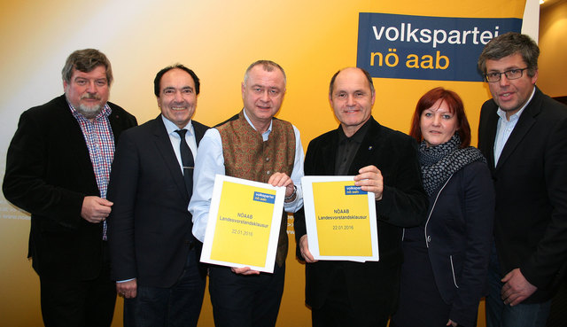 Einmal pro Jahr versammeln sich Regierungsmitglieder, Abgeordnete, Personalvertreter und Bezirksobleute des NÖ-Arbeitnehmer und Arbeitnehmerbundes. | Foto: NÖAAB