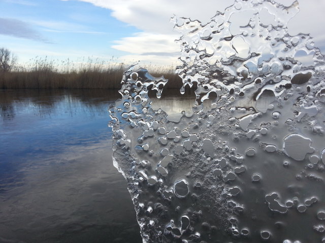 Alles Große geht durch die Stlle
