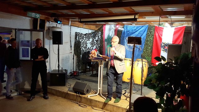 Auftritt im Camp Naquoura