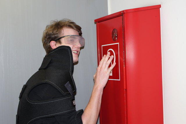 Der Feuerlöscher wurde erst nach langem Suchen gefunden ...