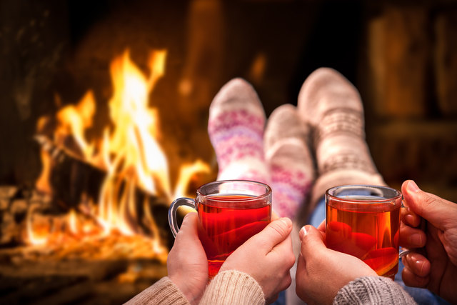 Warme Füße und viel Flüssigkeit stärken das Immunsystem. | Foto: Alexander Rates - Fotolia.com