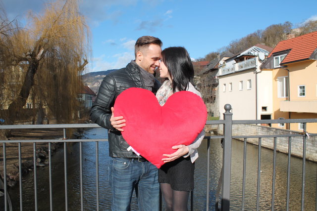 Pascal Dörflinger (30) und seine Sarah Widnig (22) freuen sich schon sehr auf den Valentinstag