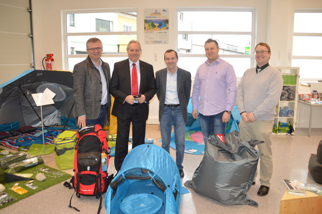 Viktor Sigl lernte die Firma Outdoorer kennen. | Foto: OÖVP