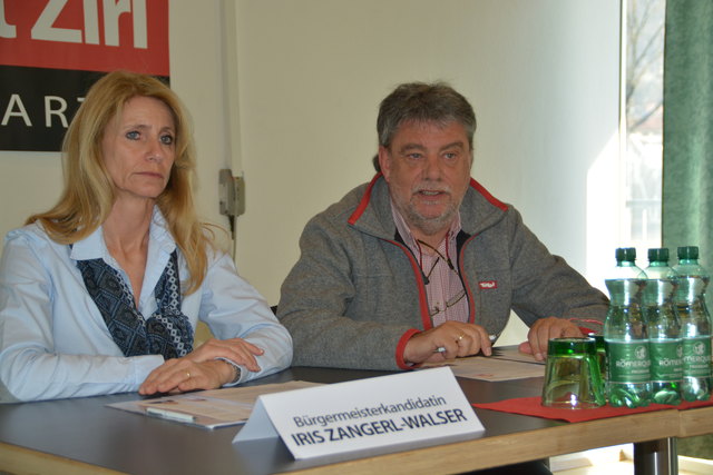 Bürgermeister-Kandidaten Iris Zangerl-Walser von der Liste "Zukunft Zirl Volkspartei" mit Transitforum Austria-Tirol-Obmann Fritz Gurgiser.